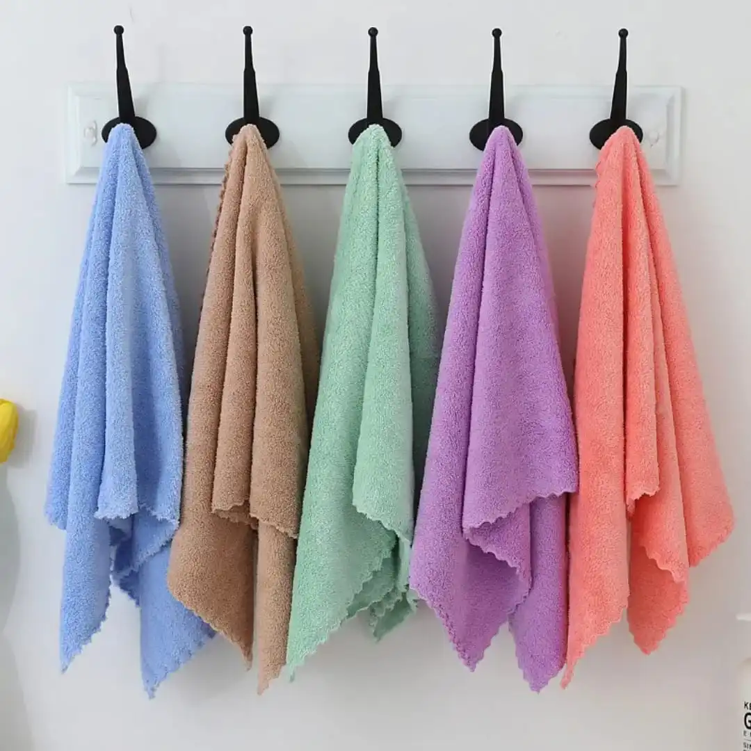1pc Ultra Soft Coral Fleece Bath Towel | Super Absorbent Quick Dry Microfiber Towel for Home & Travel